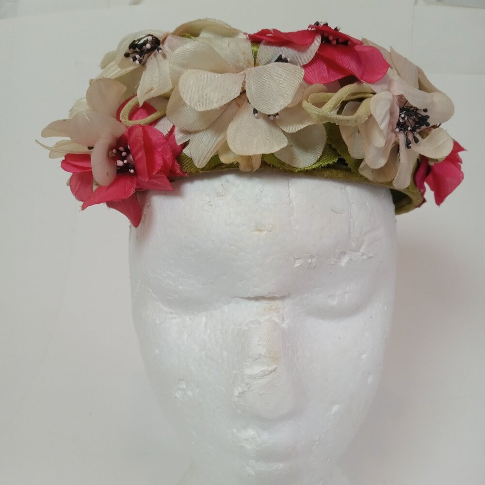 Vintage Mr. John Jr. Womens Easter Pink White Flower The Hat Bazaar Fifth Ave
